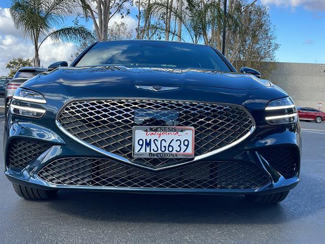 2025 Genesis G70 2.5T Standard 4