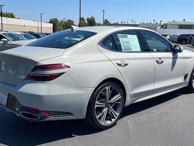 2024 Genesis G70 2.5T Standard 7