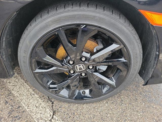 View vehicle photo 6