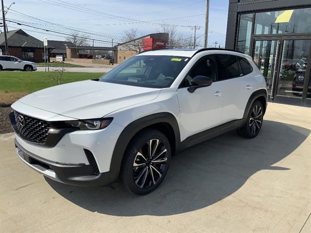 View vehicle photo 3