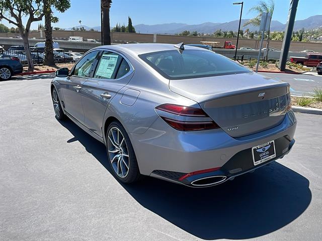 2025 Genesis G70 2.5T Standard 8