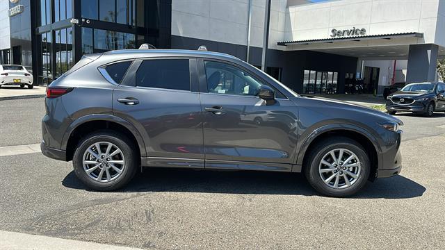 2025 Mazda CX-5 2.5 S Preferred Package 9