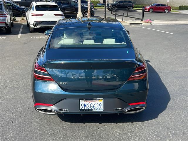 2025 Genesis G70 2.5T Standard 8