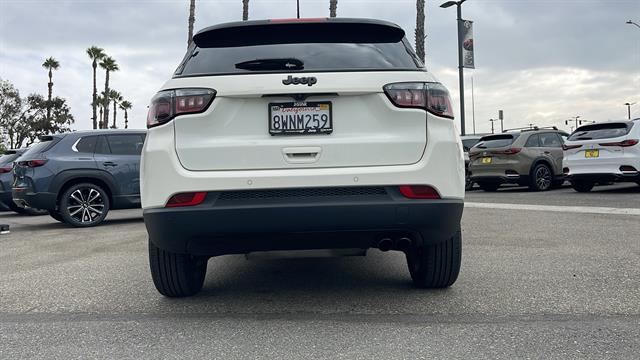 2021 Jeep Compass Altitude 10