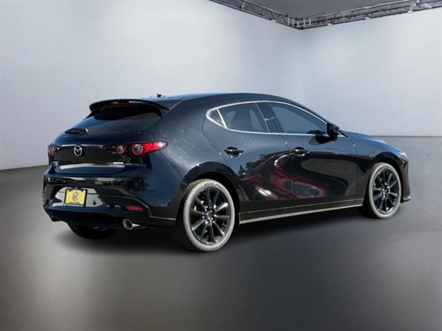 2024 Mazda Mazda3 Hatchback 2.5 Turbo Premium Plus 4