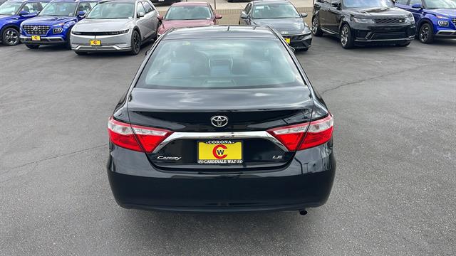 2015 Toyota Camry LE 8