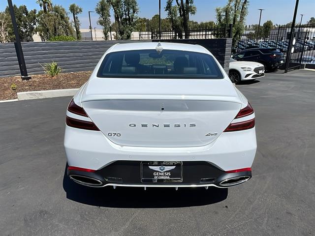 2025 Genesis G70 2.5T AWD 7