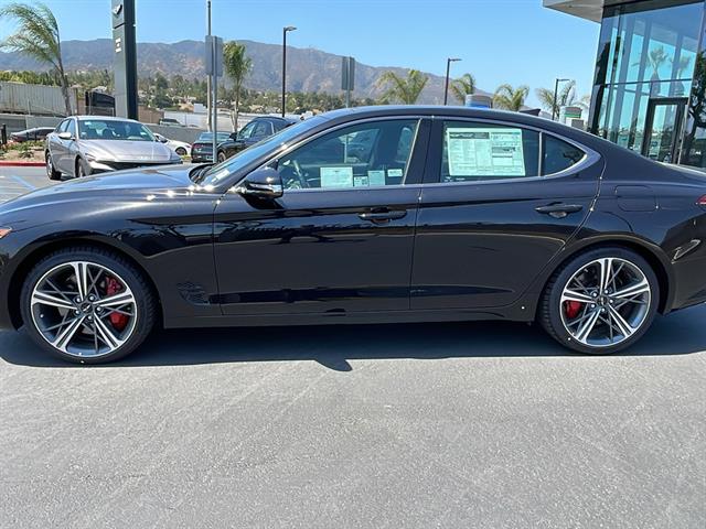 2025 Genesis G70 3.3T RWD Sport Advanced 9