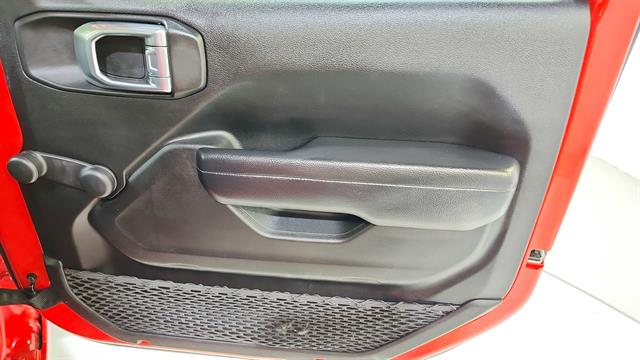 car-gallery-24