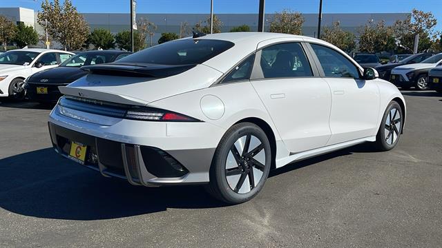 2025 Hyundai IONIQ 6 SE 7