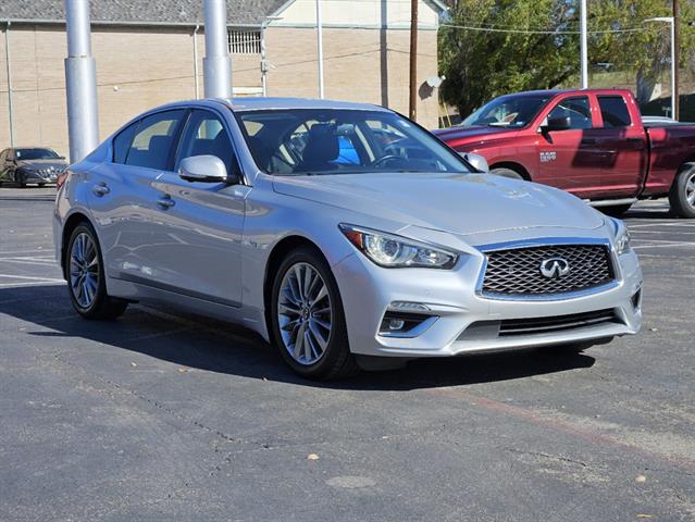 2019 INFINITI Q50 3.0t LUXE 2