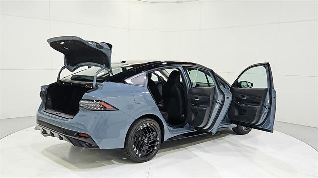 car-gallery-32