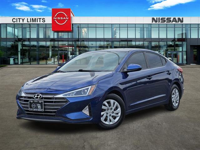 2019 Hyundai Elantra SE 1