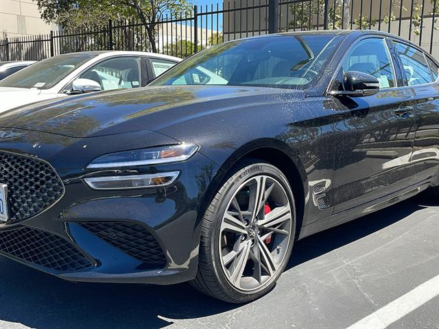 2024 Genesis G70 2.5T Standard 5