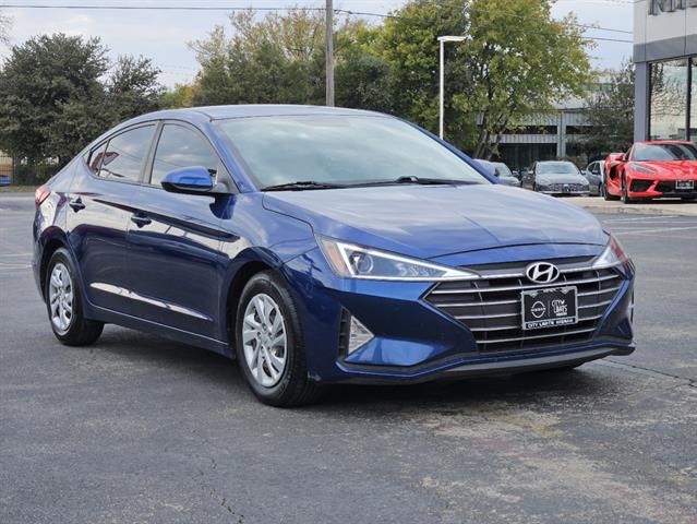 2019 Hyundai Elantra SE 2