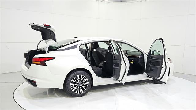 car-gallery-32