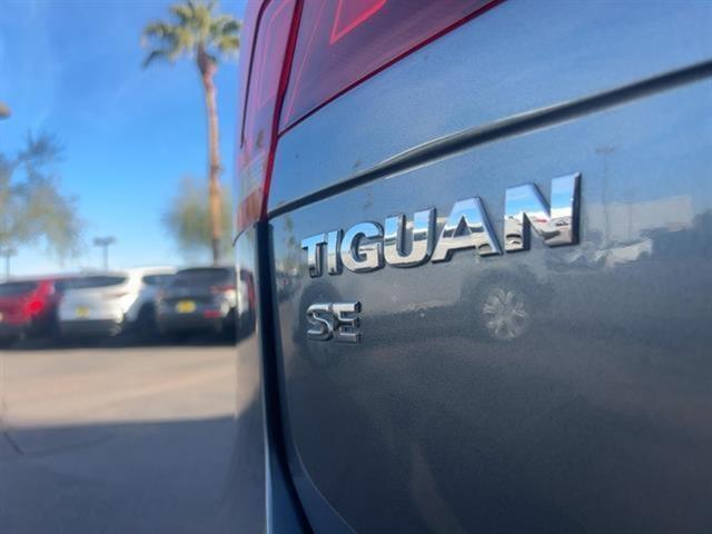 2018 Volkswagen Tiguan 2.0T SE 13