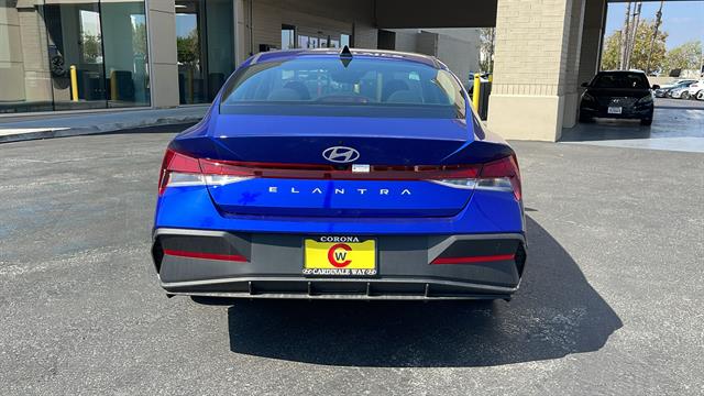 2024 Hyundai Elantra SEL 9