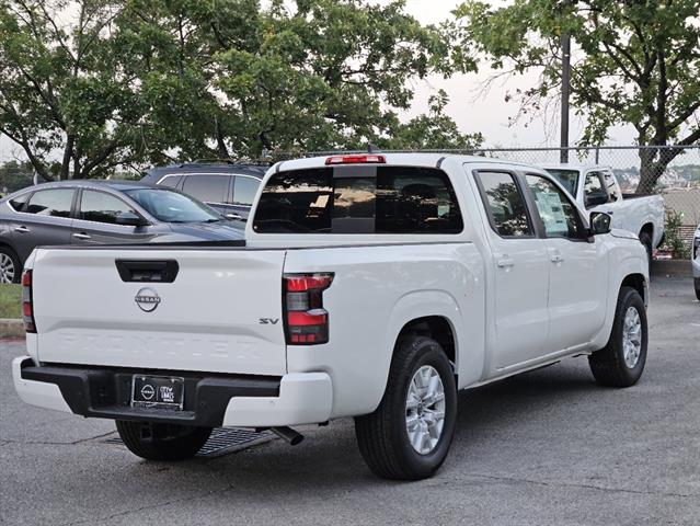 2024 Nissan Frontier SV 3