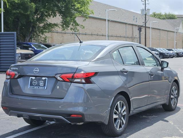 2024 Nissan Versa S 5