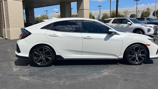 2018 Honda Civic Hatchback Sport 6