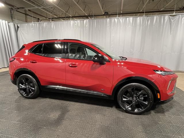 View vehicle photo 4