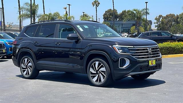 2024 Volkswagen Atlas SE 4Motion 2