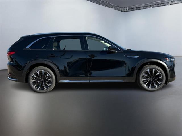 2025 Mazda CX-90 PHEV Premium Plus Package 3