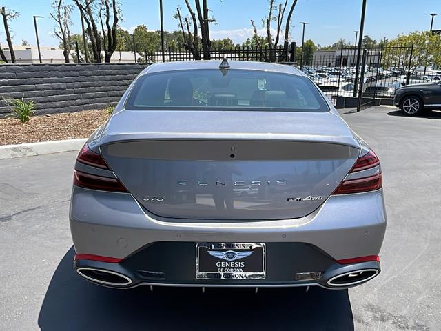 2025 Genesis G70 3.3T AWD Sport Advanced 6