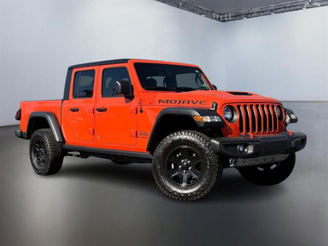 2023 Jeep Gladiator Mojave 2