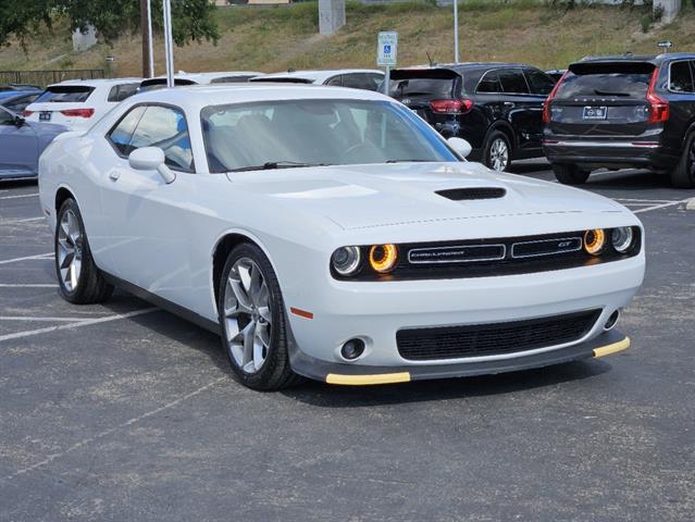 2022 Dodge Challenger GT 2