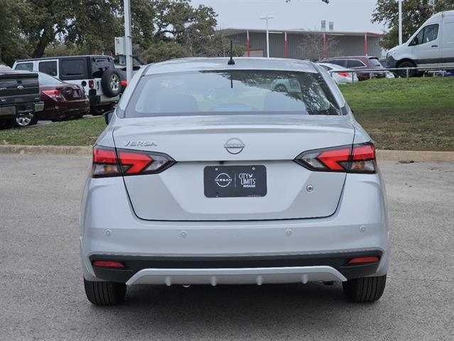 2025 Nissan Versa S 5