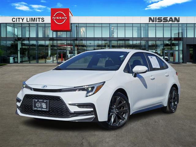 2024 Toyota Corolla SE 1