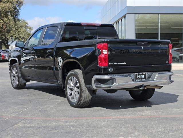 2021 Chevrolet Silverado 1500 LT 3