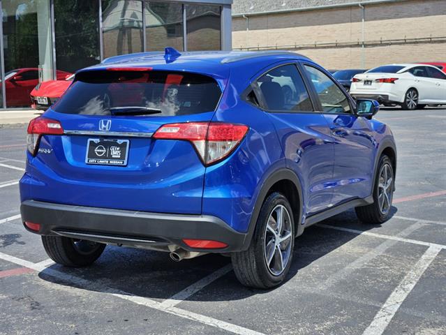 2022 Honda HR-V EX 5