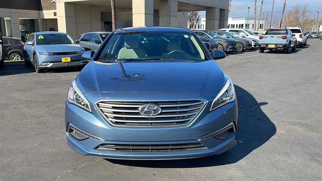 2015 Hyundai Sonata SE 2