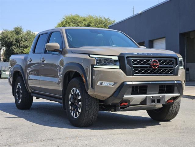 2023 Nissan Frontier PRO-4X 2