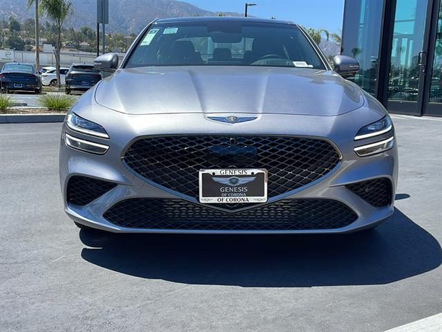 2025 Genesis G70 3.3T RWD Sport Advanced 4