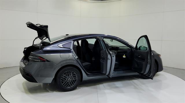car-gallery-32