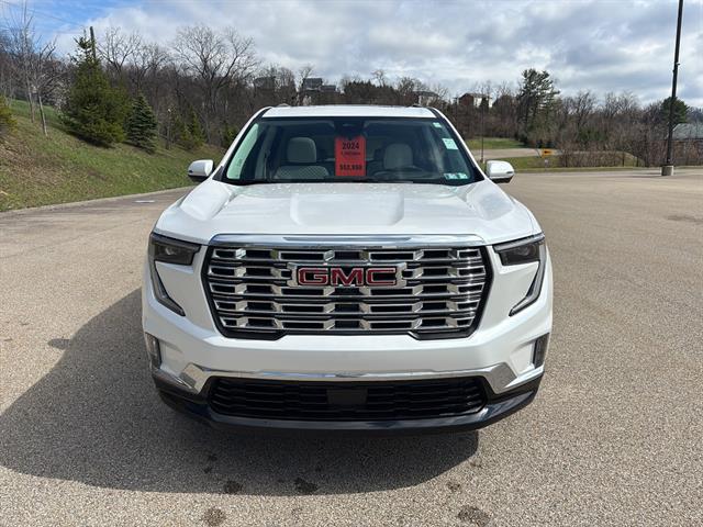 View vehicle photo 7