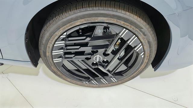 car-gallery-28