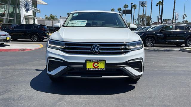 2024 Volkswagen Tiguan SE 11