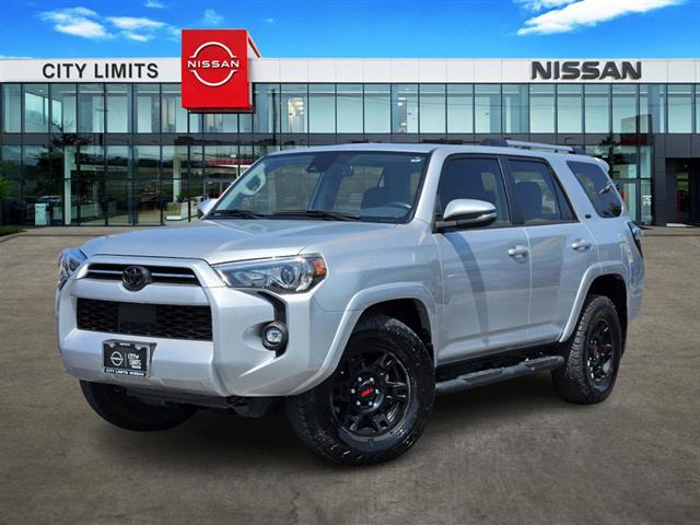 2023 Toyota 4Runner SR5 Premium 1