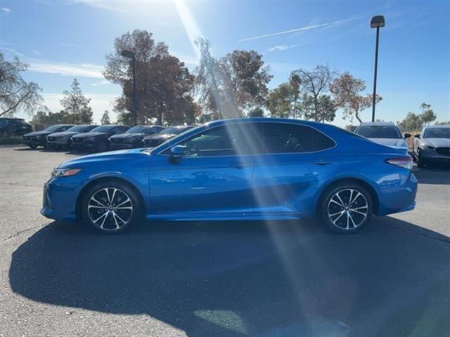 2018 Toyota Camry SE 4