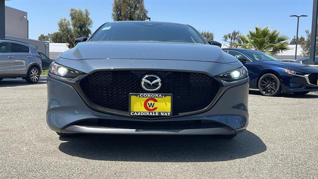 2024 Mazda Mazda3 Hatchback 2.5 S Carbon Edition 4