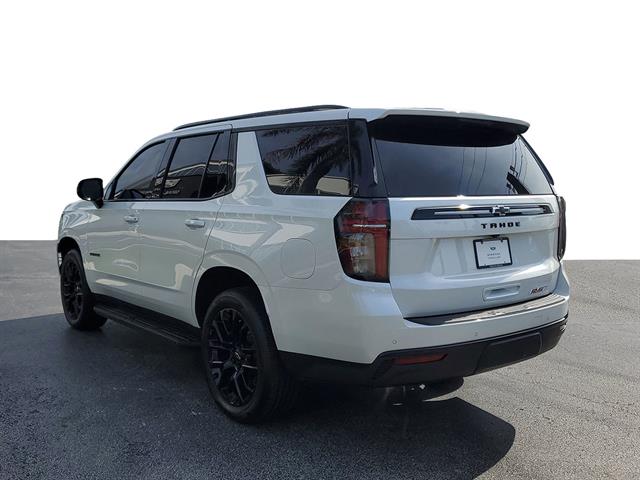 View vehicle photo 3