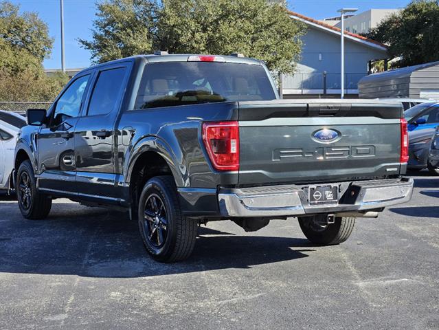 2021 Ford F-150 XLT 3