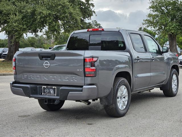 2024 Nissan Frontier SV 4