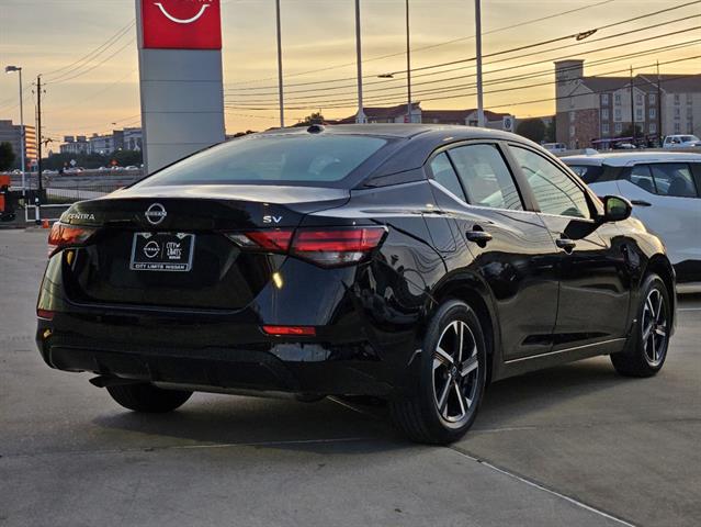 2024 Nissan Sentra SV 3