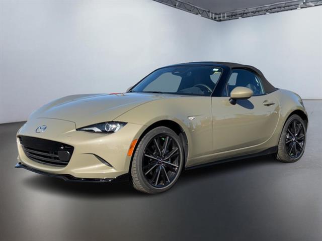 2024 Mazda MX-5 Miata Grand Touring 8